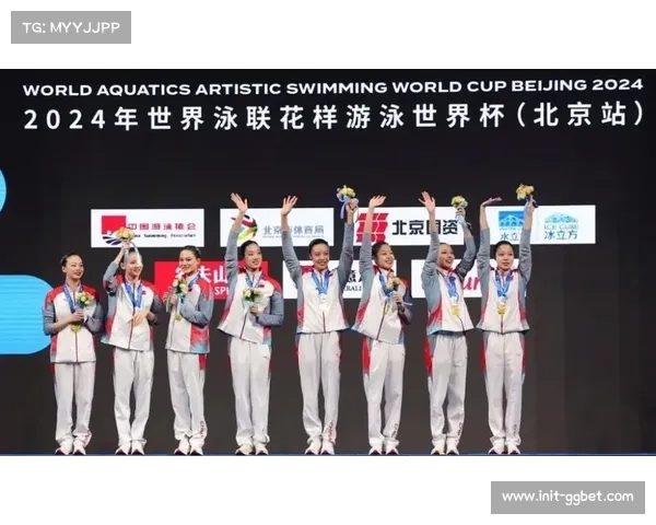 中国游泳队世青赛三天揽得3金2银1铜暂列奖牌榜第三