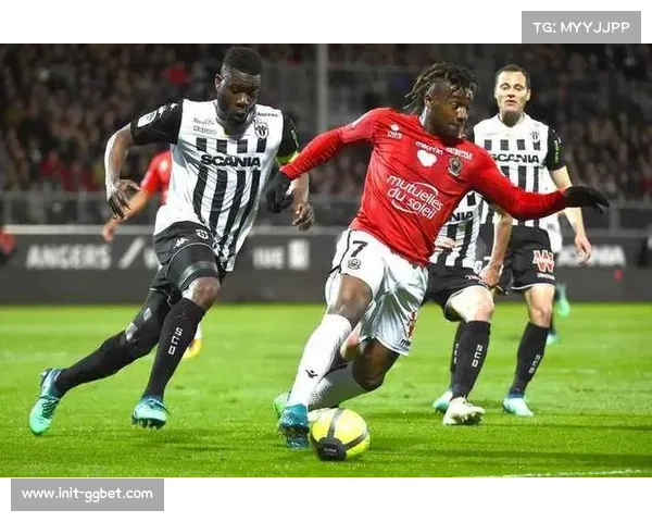 里尔主场优势明显 多次击败昂热历史交锋占优