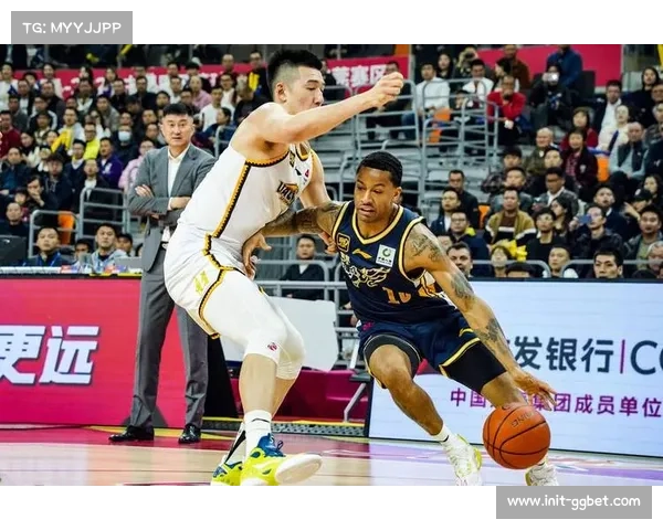 广州龙狮CBA常规赛主场大胜四川队 广州龙狮CBA常规赛主场大胜四川队