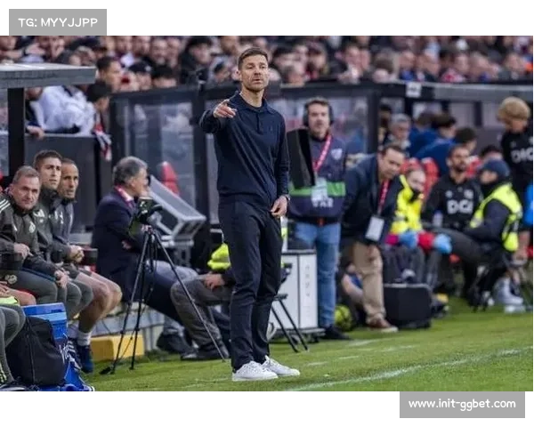 西甲球迷文化观察：主场氛围成中下游球队逆袭密码